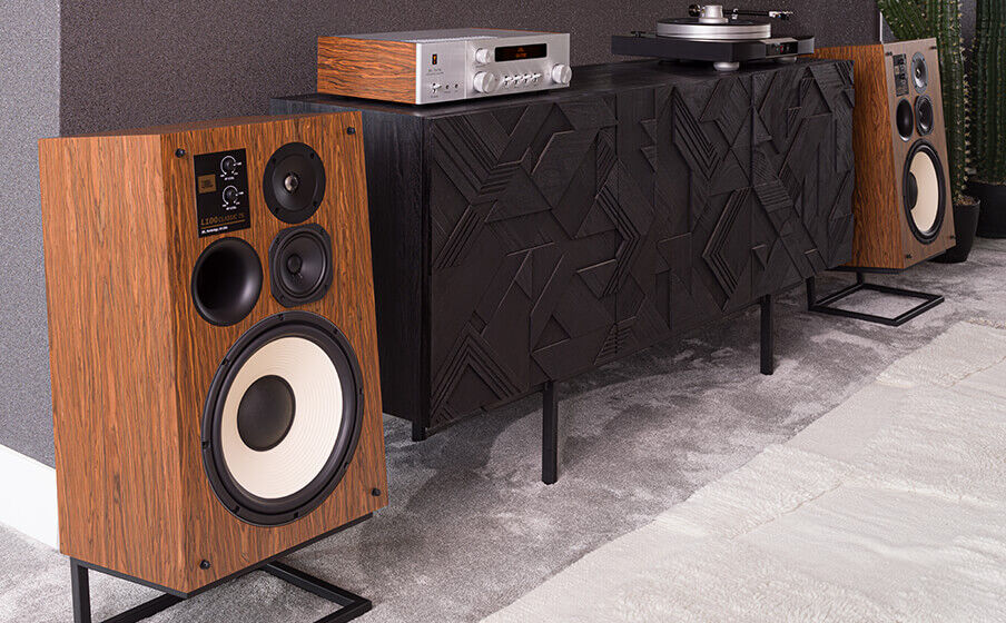L100 Classic 75 Dise&ntilde;o retro con el ic&oacute;nico estilo JBL y rejilla de espuma Quadrex vintage. - Image