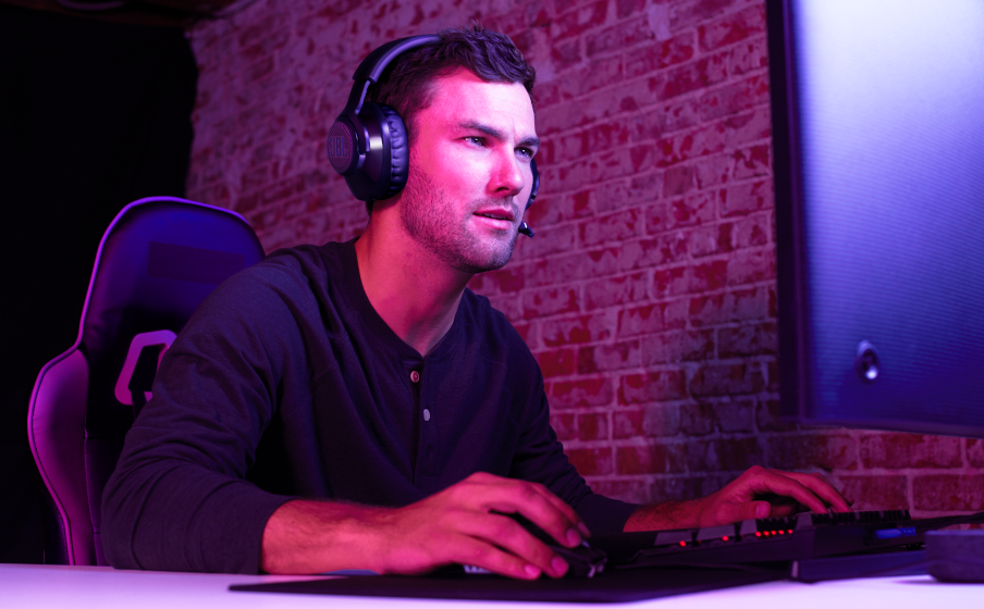 JBL Quantum 350 Wireless No pierdas ni un segundo con la conexi&oacute;n inal&aacute;mbrica sin p&eacute;rdidas de 2,4&nbsp;GHz - Image
