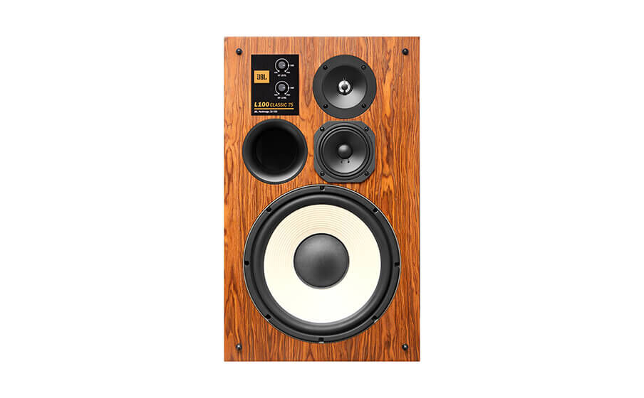 L100 Classic 75 Altavoz en blanco de 300&nbsp;mm con marco fundido y cono de pulpa pura en dise&ntilde;o de reflejo de graves con puerto de vibraci&oacute;n frontal. - Image