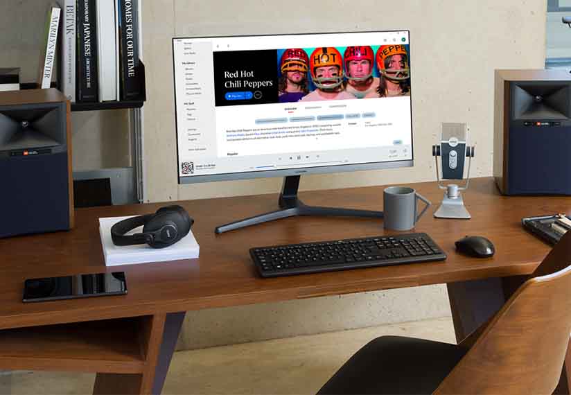 Alternative image of 4305P Studio Monitor