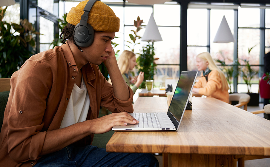 جي بي ال صوت نقي