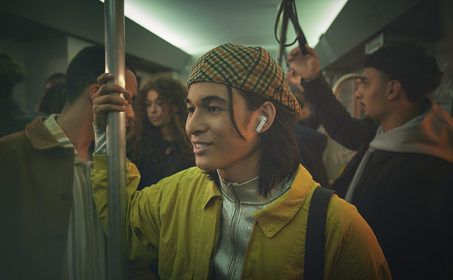 Llamadas perfectas y una experiencia personalizada con 6 micrófonos